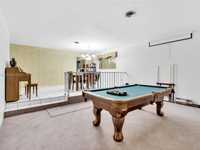 House 1611704585