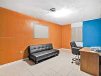 House 1611704601
