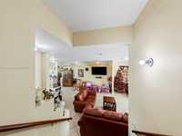 House 1616445900