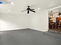 House 1628653804