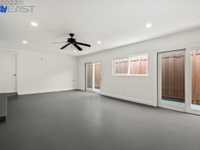House 1628653805