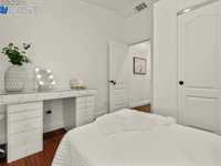 House 1628653816