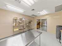 House 1649956253