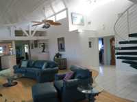 House 1641939213