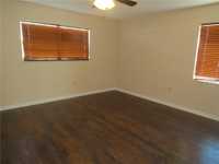 House 1642381743