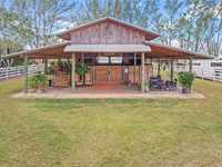 House 1904794683