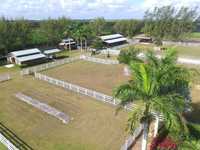 House 1904794589