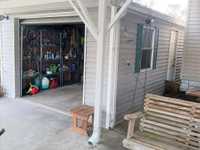 House 1924903624
