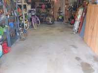 House 1924903721
