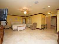 House 1807734501