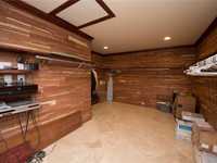 House 1807734543
