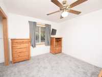 House 1807734564