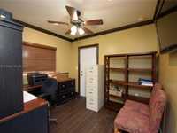 House 1807734601