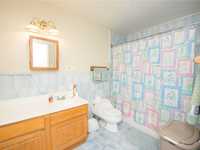House 1807734621