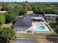 House 1807734735