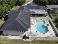 House 1807734737