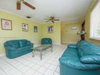 House 1807734441