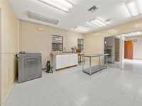 House 1651696848