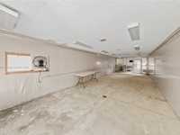 House 1651696737