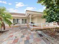 House 1726447703