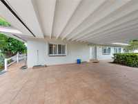 House 1726447713