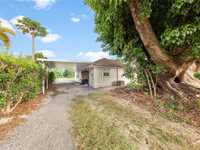 House 1726447719