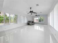 House 1726447649