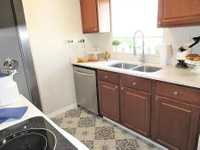 House 1671076028