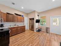 House 1688300221
