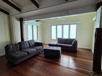 House 1709499123