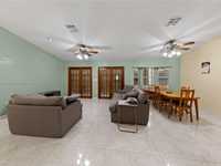 House 1711833872