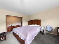 House 1733728047