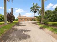 House 1888904857