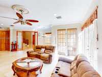 House 1835180608