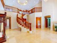 House 1835180629