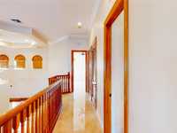 House 1835180659