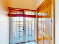 House 1835180660