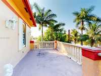 House 1835180667