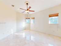 House 1835180671