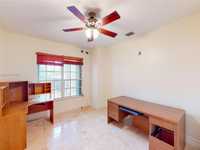 House 1835180737