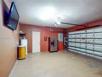 House 1835180740