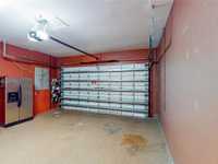 House 1835180744