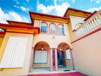 House 1835180750