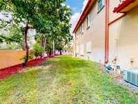 House 1835180764