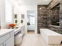 House 1760897421