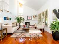 House 1762653392