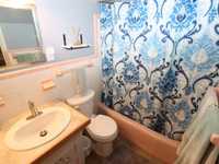 House 1817322738