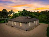 House 1982517548