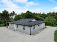 House 1982517716