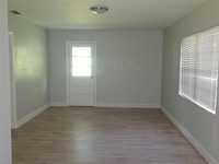 House 1793269070